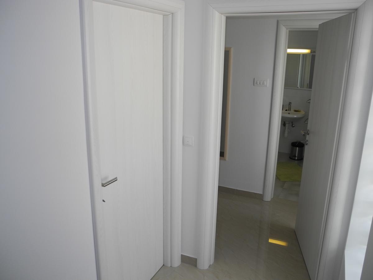 קריקווניצה Apartments Nives מראה חיצוני תמונה