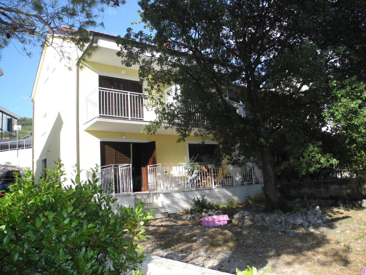 קריקווניצה Apartments Nives מראה חיצוני תמונה